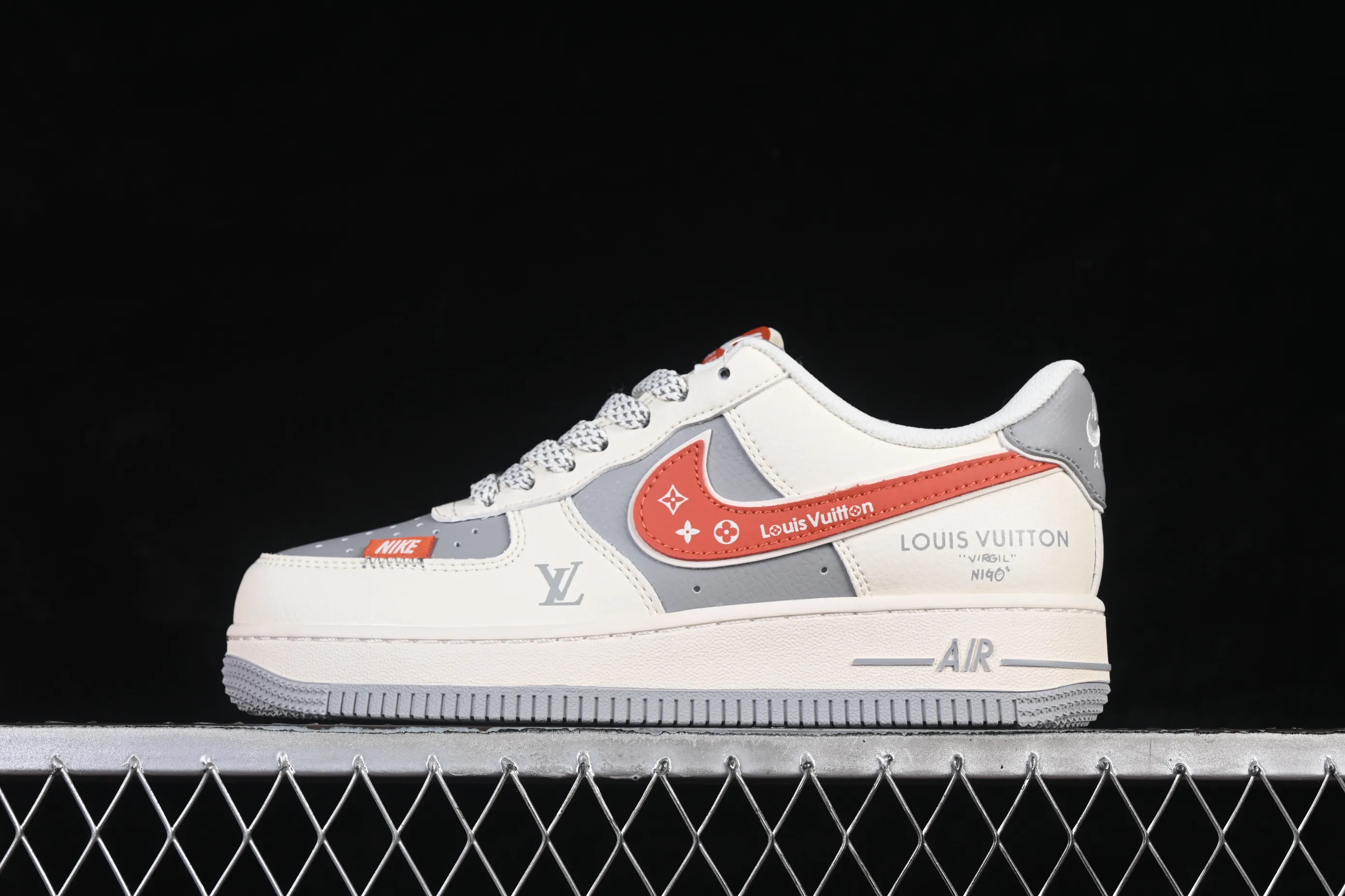 All categories Nk Air Force 1 Air Force series Nk Air Force 1 Low Air Force low-top Nike Air Force 1'07 Low joint beige gray red stitching Air Force 1 low-top casual sneakers JP8028-070